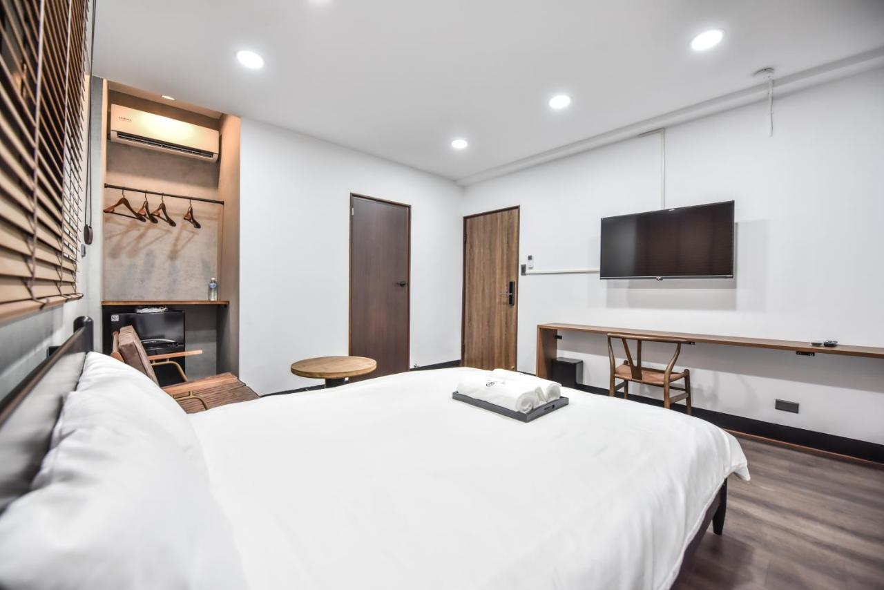 Eryang Homestay تاينان المظهر الخارجي الصورة