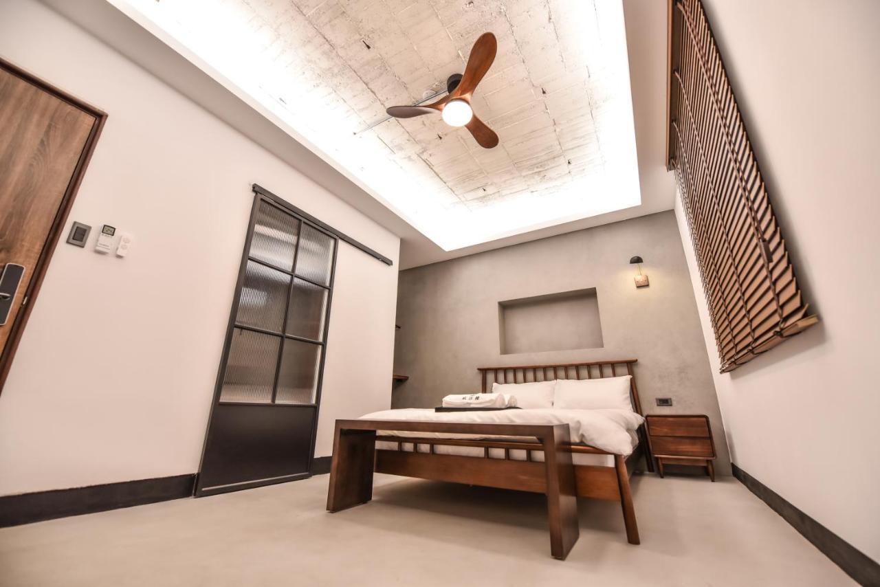 Eryang Homestay تاينان المظهر الخارجي الصورة