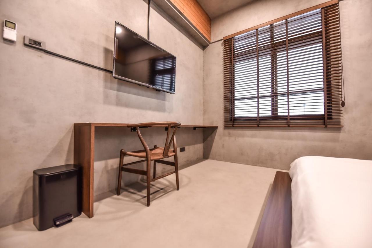 Eryang Homestay تاينان المظهر الخارجي الصورة