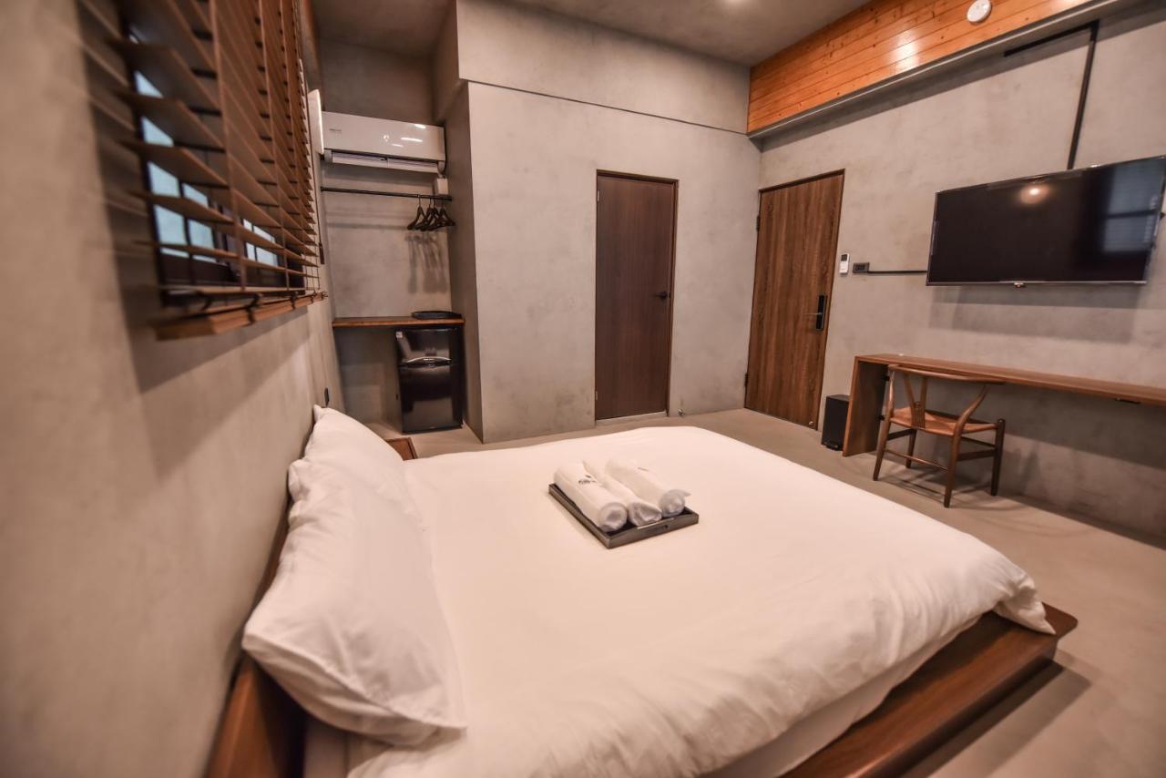 Eryang Homestay تاينان المظهر الخارجي الصورة